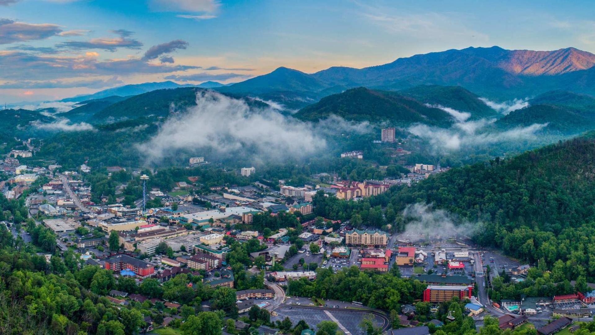 Little Smoky Retreat , 3 Bedroom , Close To Downtown Gatlinburg And Pigeon Forge Екстериор снимка